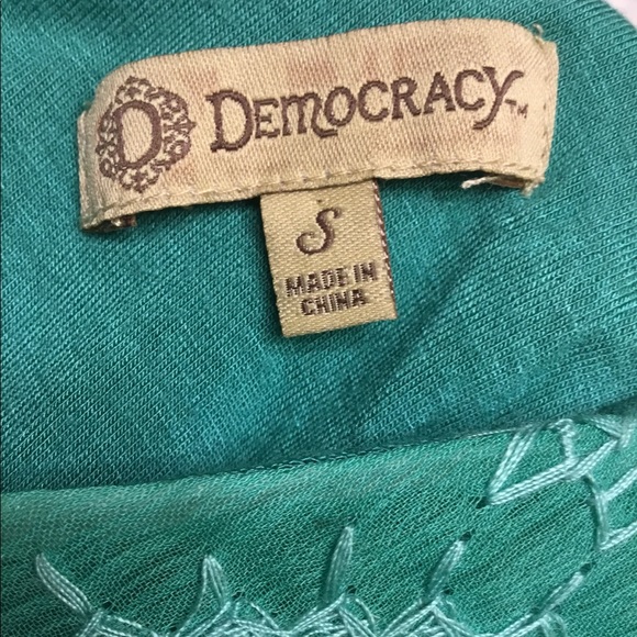 Democracy Turquoise Top - Picture 4 of 5